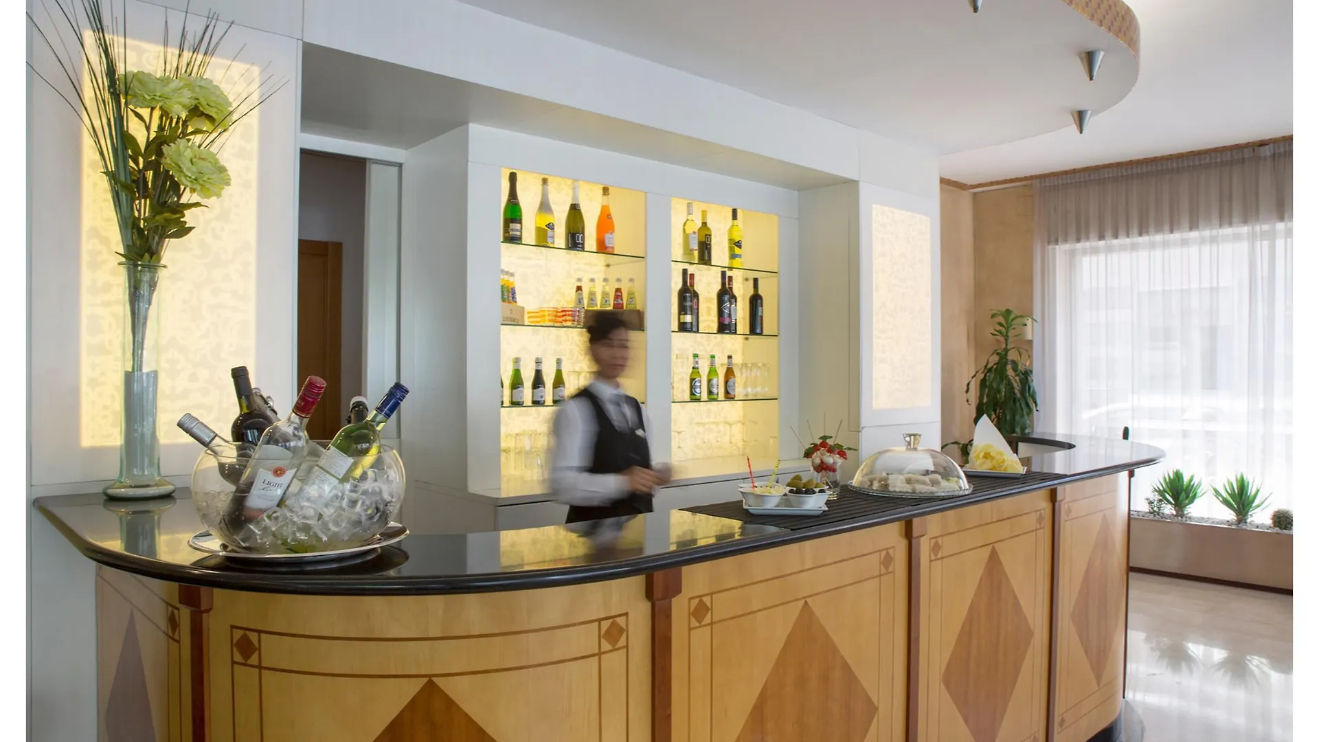 Hotel Nasco Μιλάνο 4*,